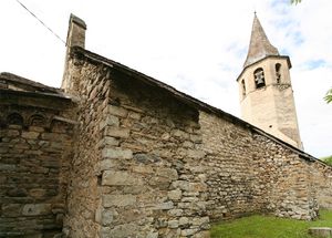 Església de Santa Eulàlia d'Unha [Mur nord, contraforts]