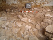 Memòria de la intervenció arqueològica a la Plaça Santa Eulàlia 11-12-13 de Cardona
