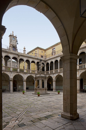 Institut d'Estudis Catalans (5)