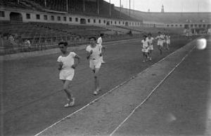 Cursa de marxa atlética juvenil a l'Estadi de Montjuïc