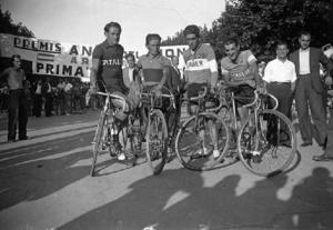Federico Ezquerra, Vicente Trueba, Mariano Cañardo i Luciano Montero, seleccionats per a participar al Tour de França.