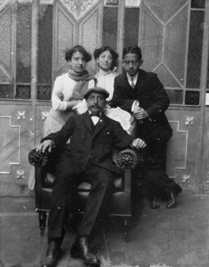 Família Serra de Budallés, a Barcelona