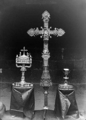 Objectes litúrgics del Reial Monestir de Santa Maria de Vallbona.