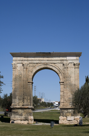 Arc de Berà (1)