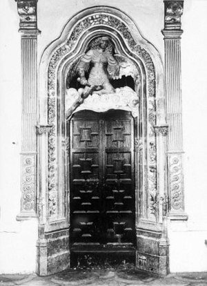 Reproducció de la fotografia d'una escultura de Sant Jordi a la catedral de Tarragona