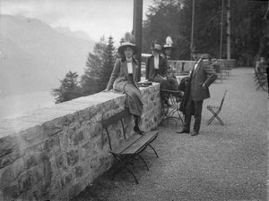 Família Serra a un mirador del Bergrestaurant Harder Kulm, al cantó de Bern