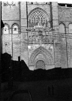 Façana principal de la catedral d'Àvila