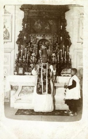 Missa a la capella de Can Ponçgem, a la Palma de Cervelló.