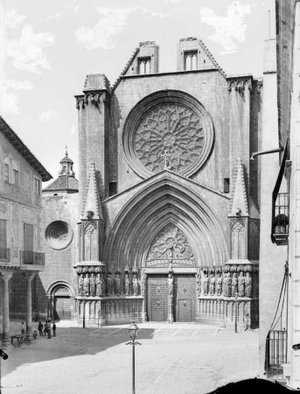 Façana principal de la catedral basílica de Santa Maria de Tarragona