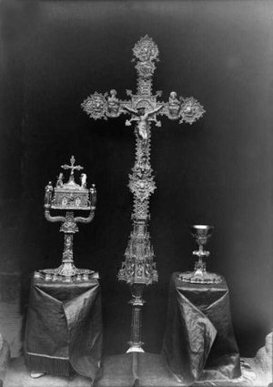 Objectes litúrgics del Reial Monestir de Santa Maria de Vallbona.