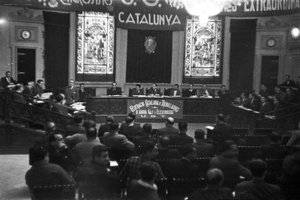 I Congrés extraordinari de la Federació Catalana de Treballadors d'Aigua Gas i Electricitat.