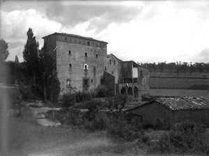 Antiga casa forta de Castellnou de la Plana, dita de Molins, a Moià