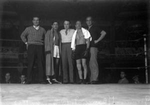 Josep Gironès i l'italià Otello Abbruciati abans de disputar un combat de boxa