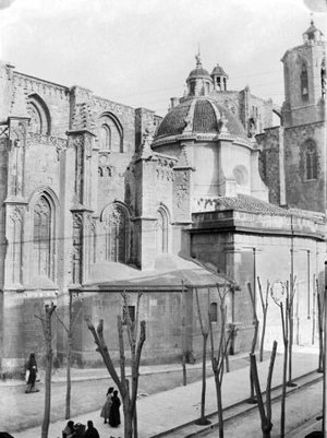Façana lateral de la catedral basílica de Santa Maria de Tarragona