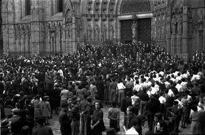 Celebració de funerals per S.S. Pío XI a la catedral de Barcelona