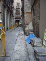 Intervenció arqueològica al carrer del Sotstinent Navarro, 8-16 i a la Baixada de Caçador, 2-8