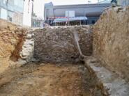 Memòria d'intervenció arqueològica. Documentació dels murs entre el c/ Castells de la Trinitat i c/ Tarragona.