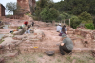 Memòria de la intervenció arqueològica al castell de Cervelló dintre de l’assignatura Mètodes i tècniques d’Arqueologia Històrica del Grau d’Arqueologia de la UAB. Campanya 2021.