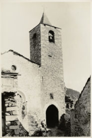 Campana i finestreta àrab de l'esglèsia de Castellnou
