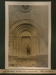 Porta de l'esglèsia del convent. Santa Coloma de Queralt