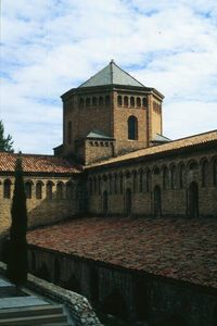 Monestir de Santa Maria de Ripoll (858)