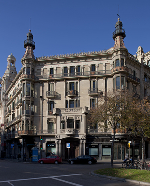 Casa Pia Batlló (2)