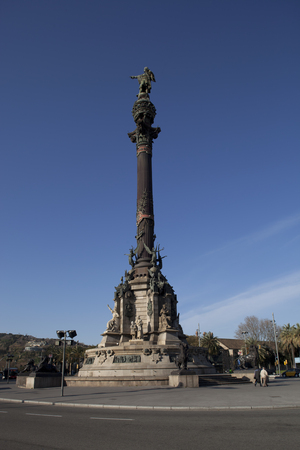 Monument a Colom (2)