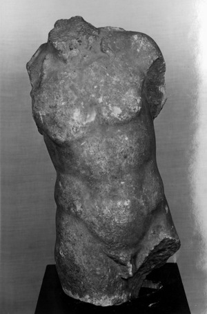 Tors masculí d'una estatua romana.