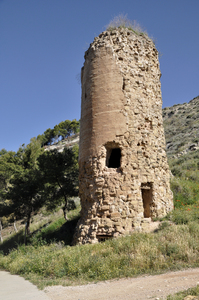 Castell de Castelló de Farfanya i Església de Santa Maria del Castell