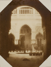Alcázar de Sevilla. Claustro del patio de las doncellas