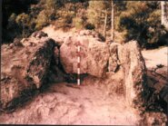 Memòria de l'excavació arqueològica del sepulcre del camí vell de les Cases
