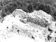 Memòria de les excavacions arqueològicas efectuades al camp de treball del castell de Burriac (Cabrera de Mar, El Maresme) Juliol-Agost de 1988