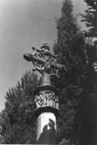 Creu de Terme de la Plaça de Santa Anna (1)