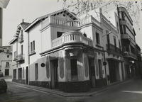 Casa al carrer Prat de la Riba (21)